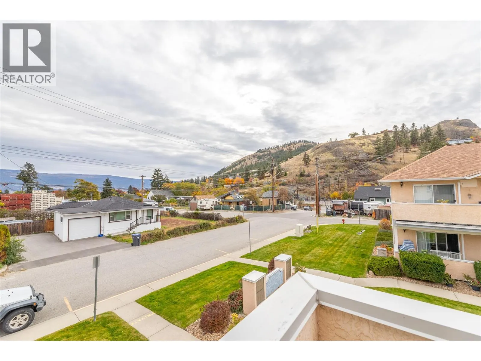 13014 ARMSTRONG Avenue Unit# 208