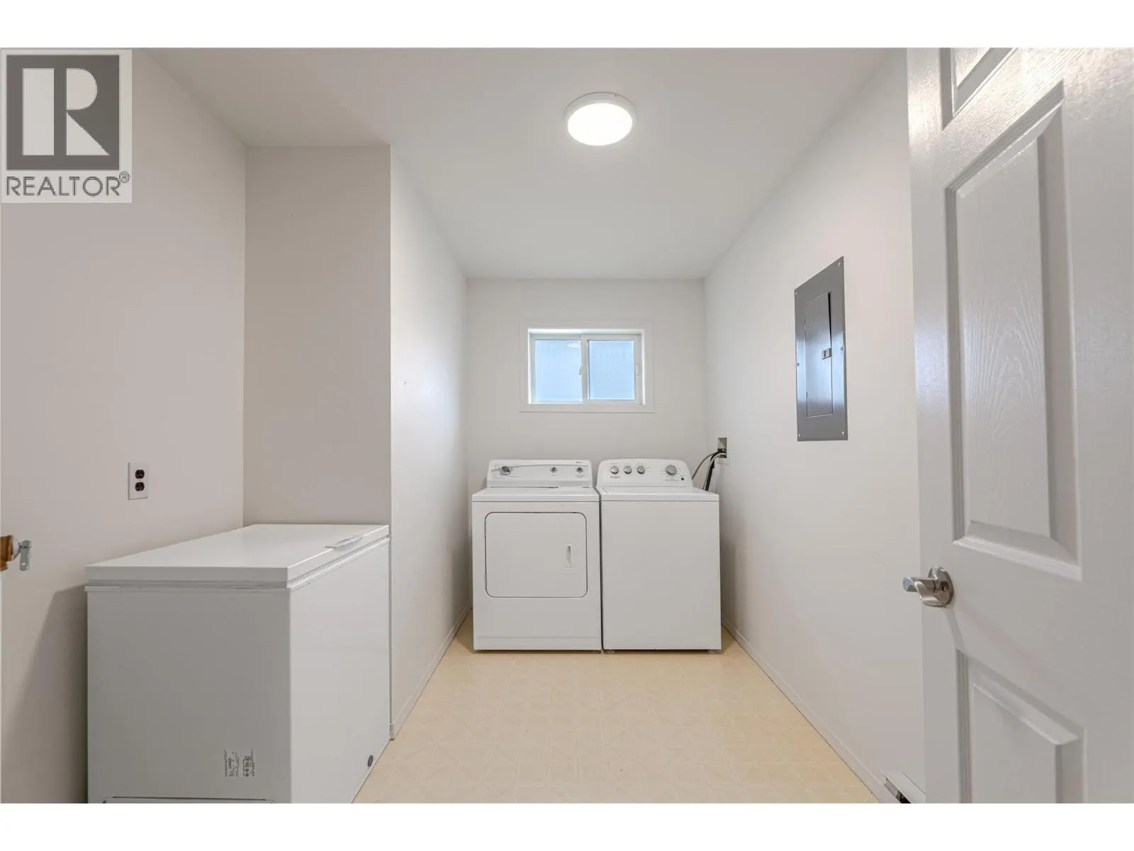 13014 ARMSTRONG Avenue Unit# 208