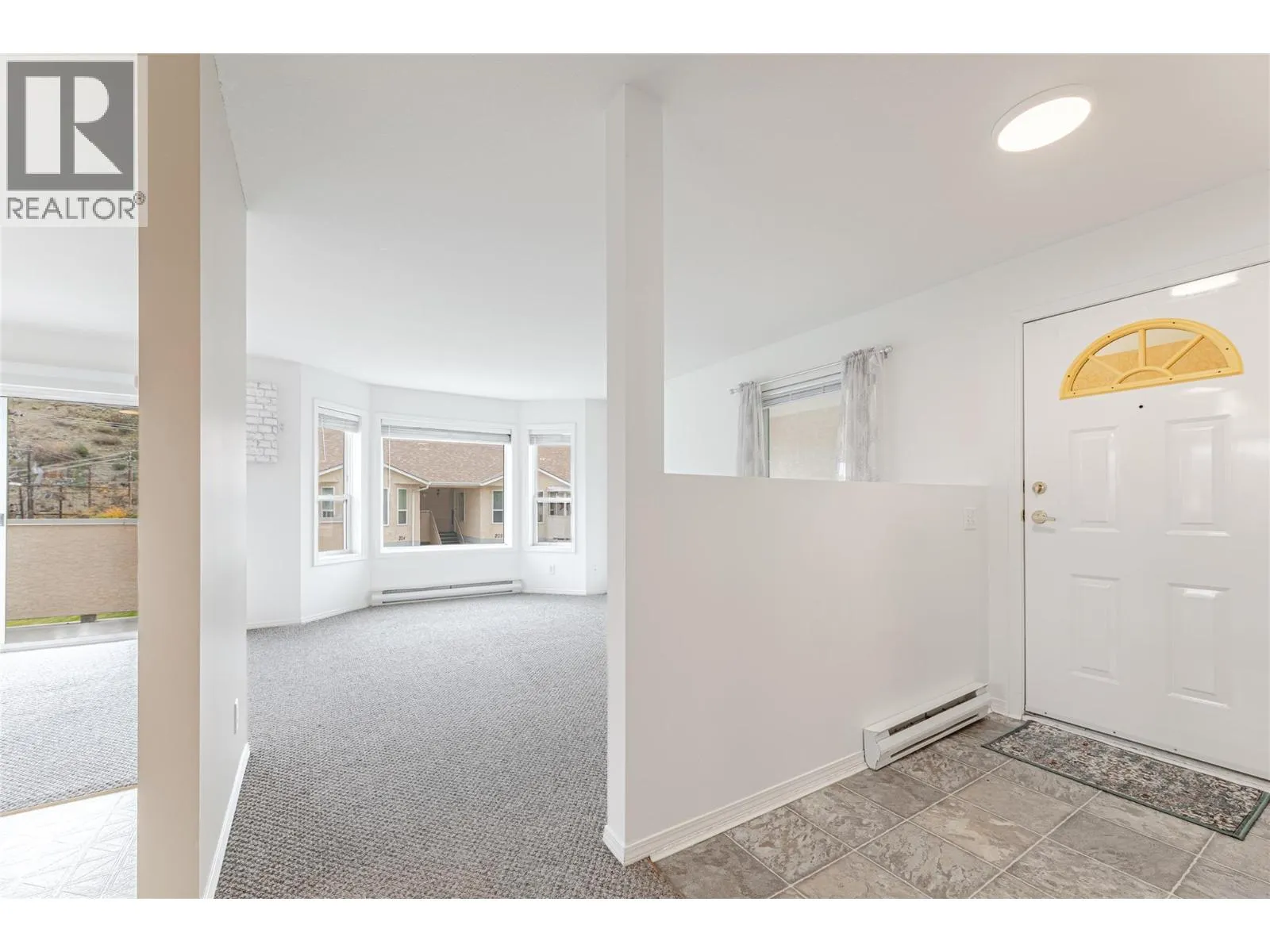13014 ARMSTRONG Avenue Unit# 208