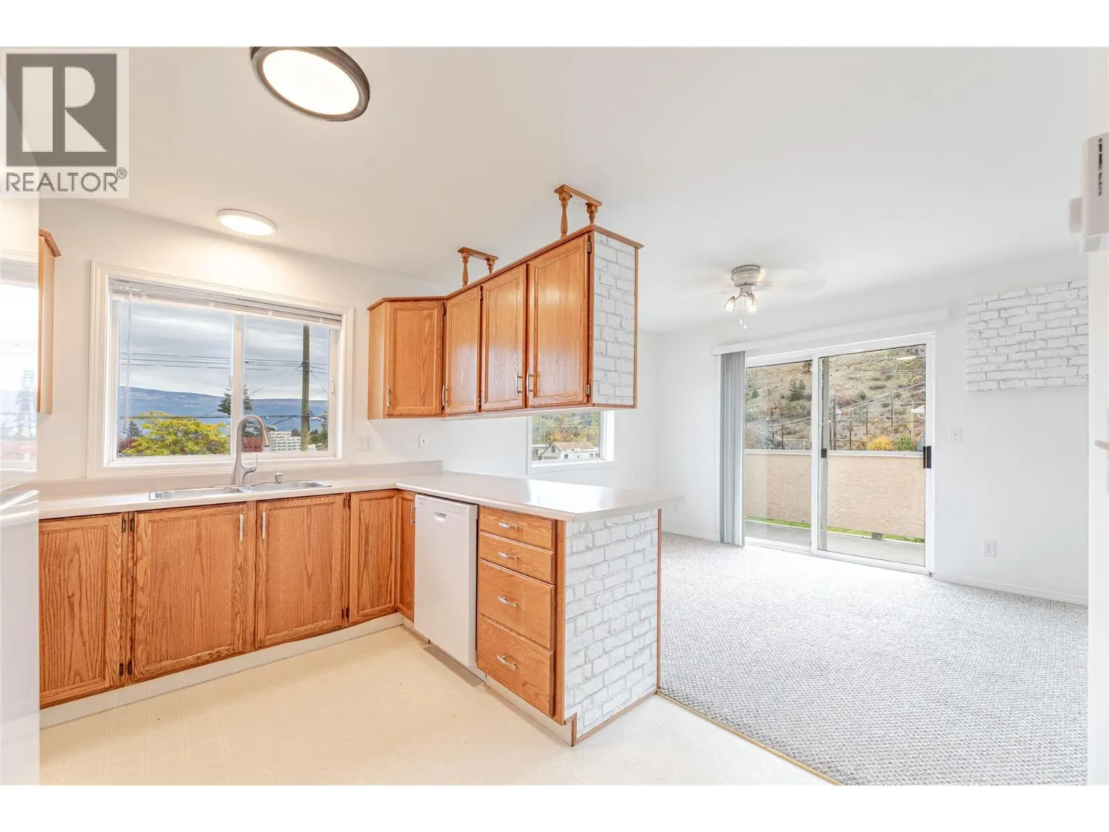 13014 ARMSTRONG Avenue Unit# 208