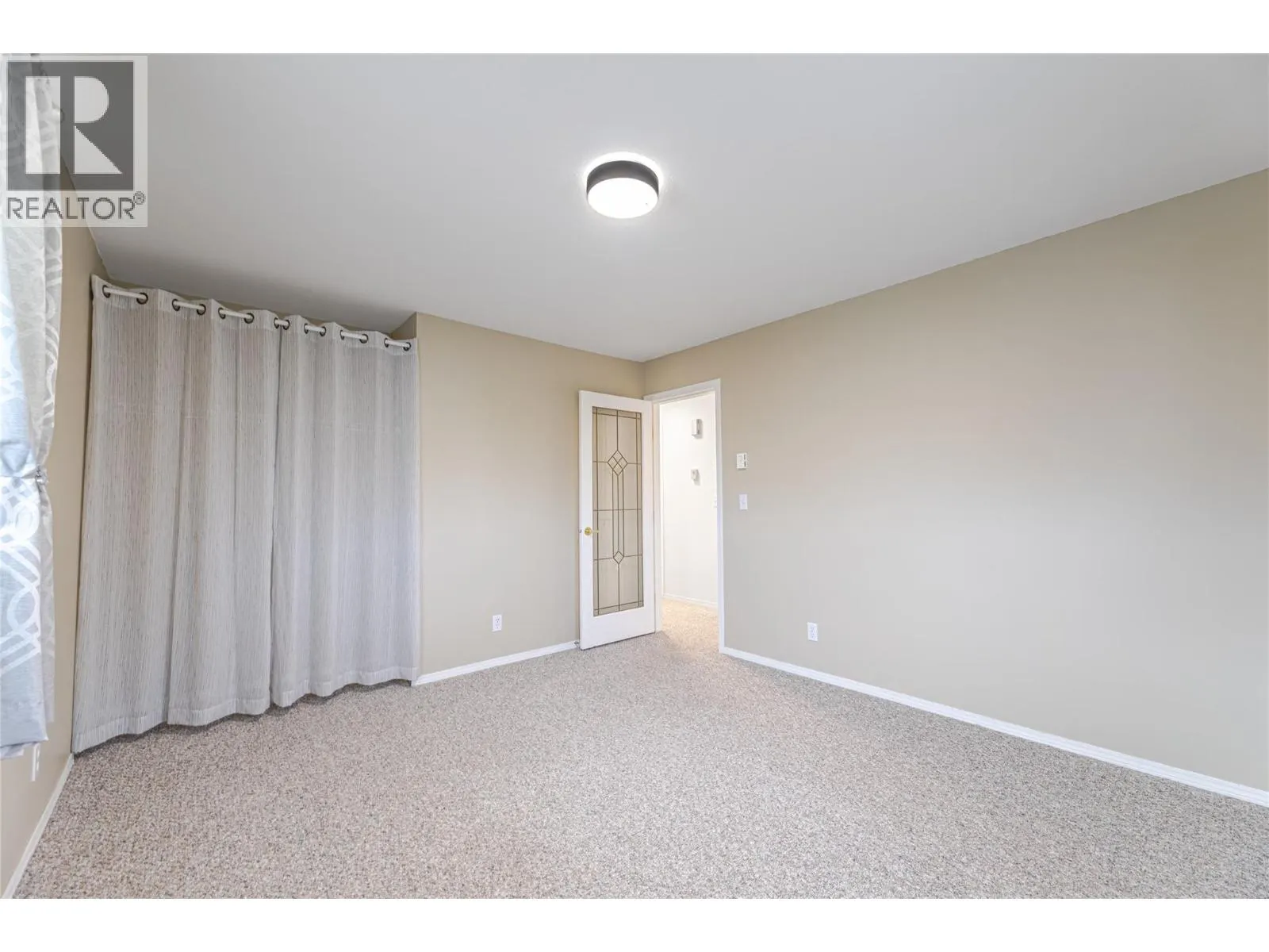 13014 ARMSTRONG Avenue Unit# 208