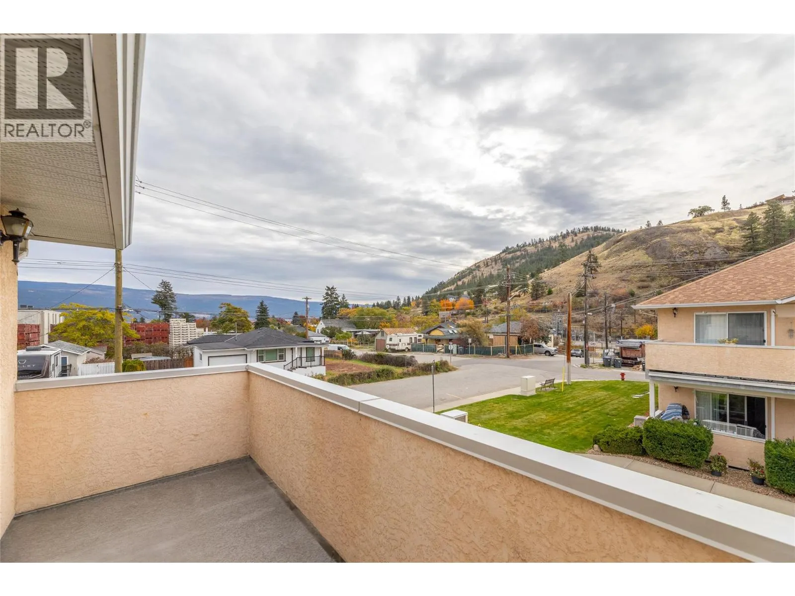13014 ARMSTRONG Avenue Unit# 208