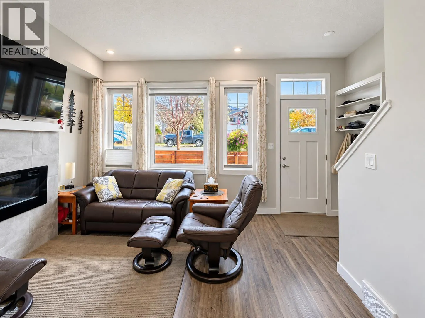 810 6th Avenue Unit# 2