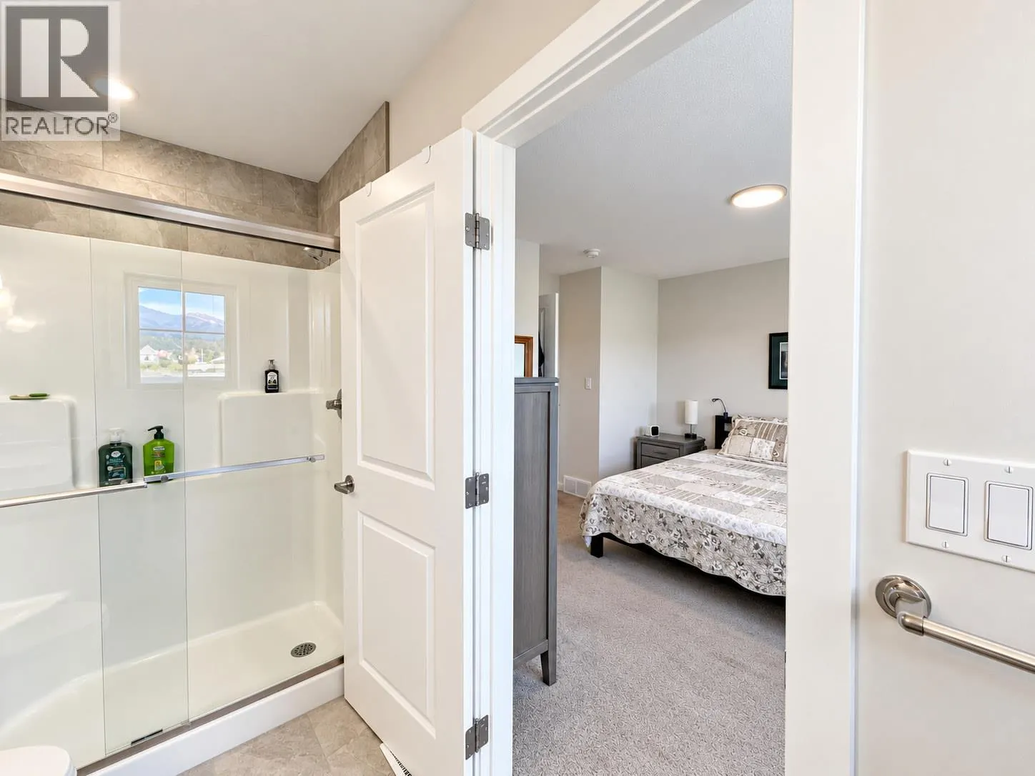 810 6th Avenue Unit# 2
