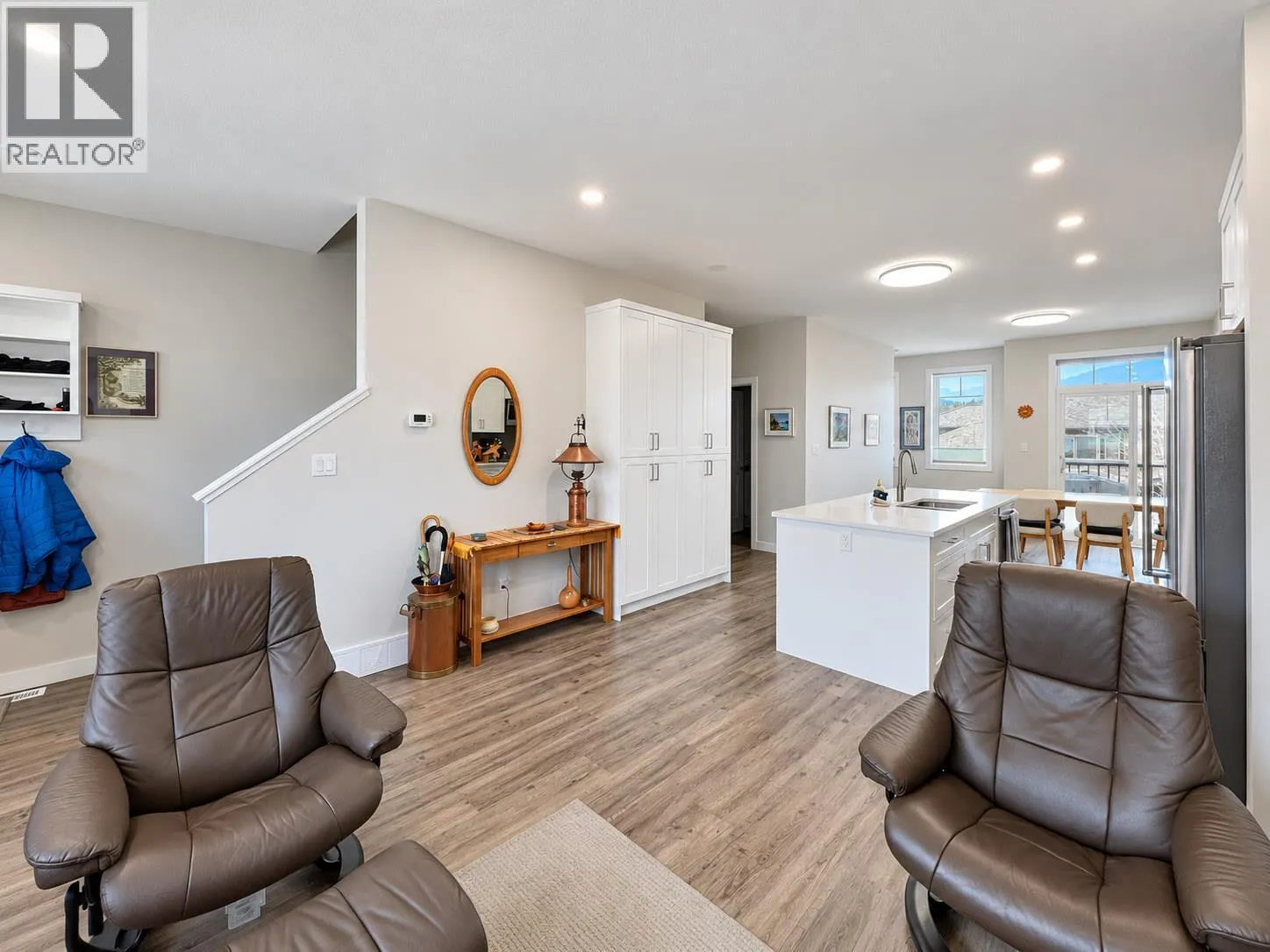 810 6th Avenue Unit# 2