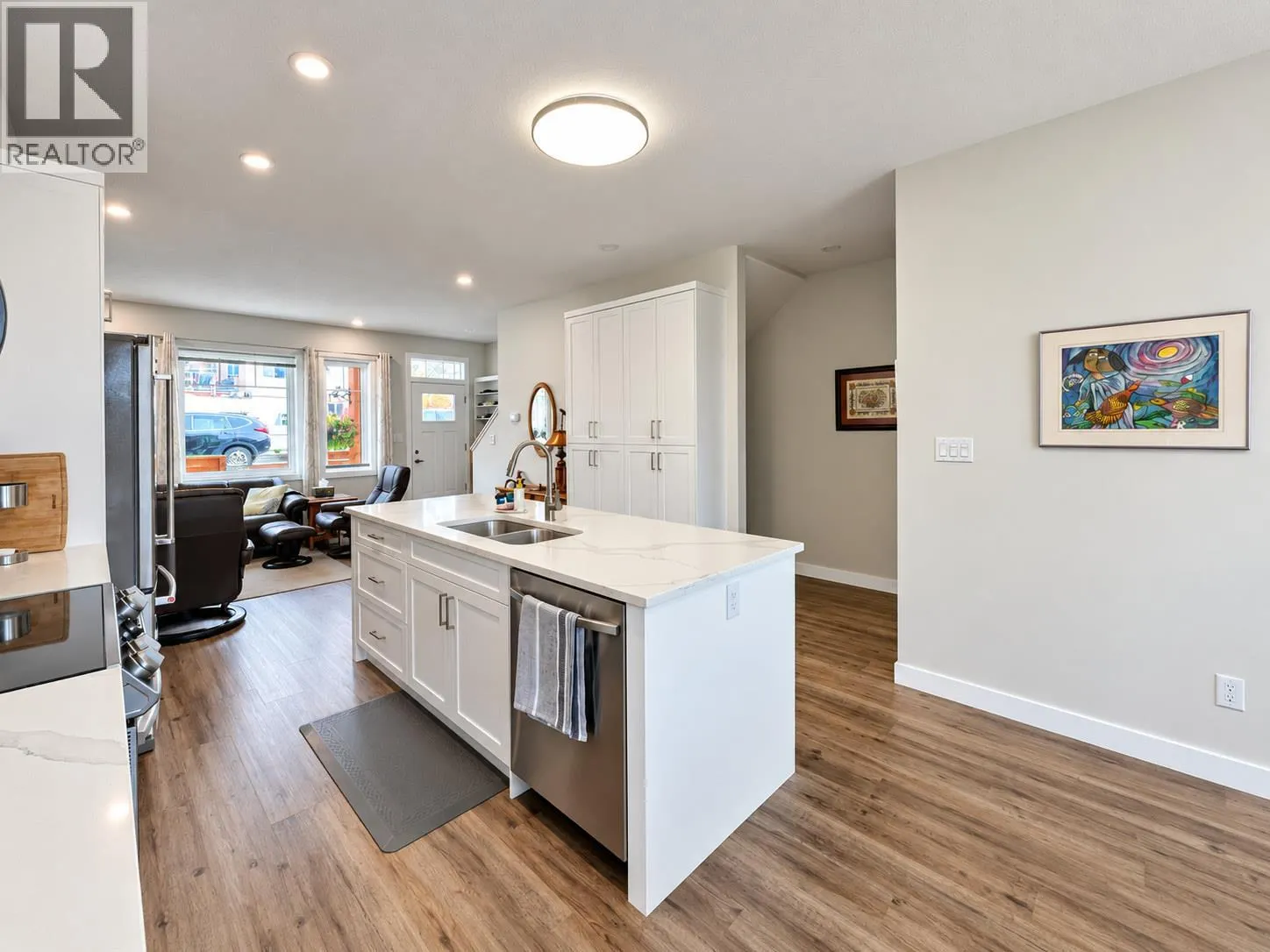 810 6th Avenue Unit# 2