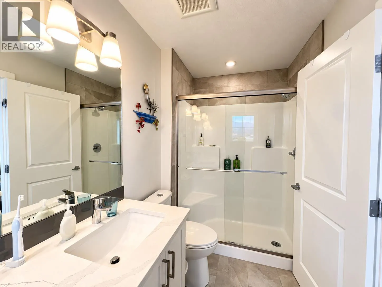 810 6th Avenue Unit# 2