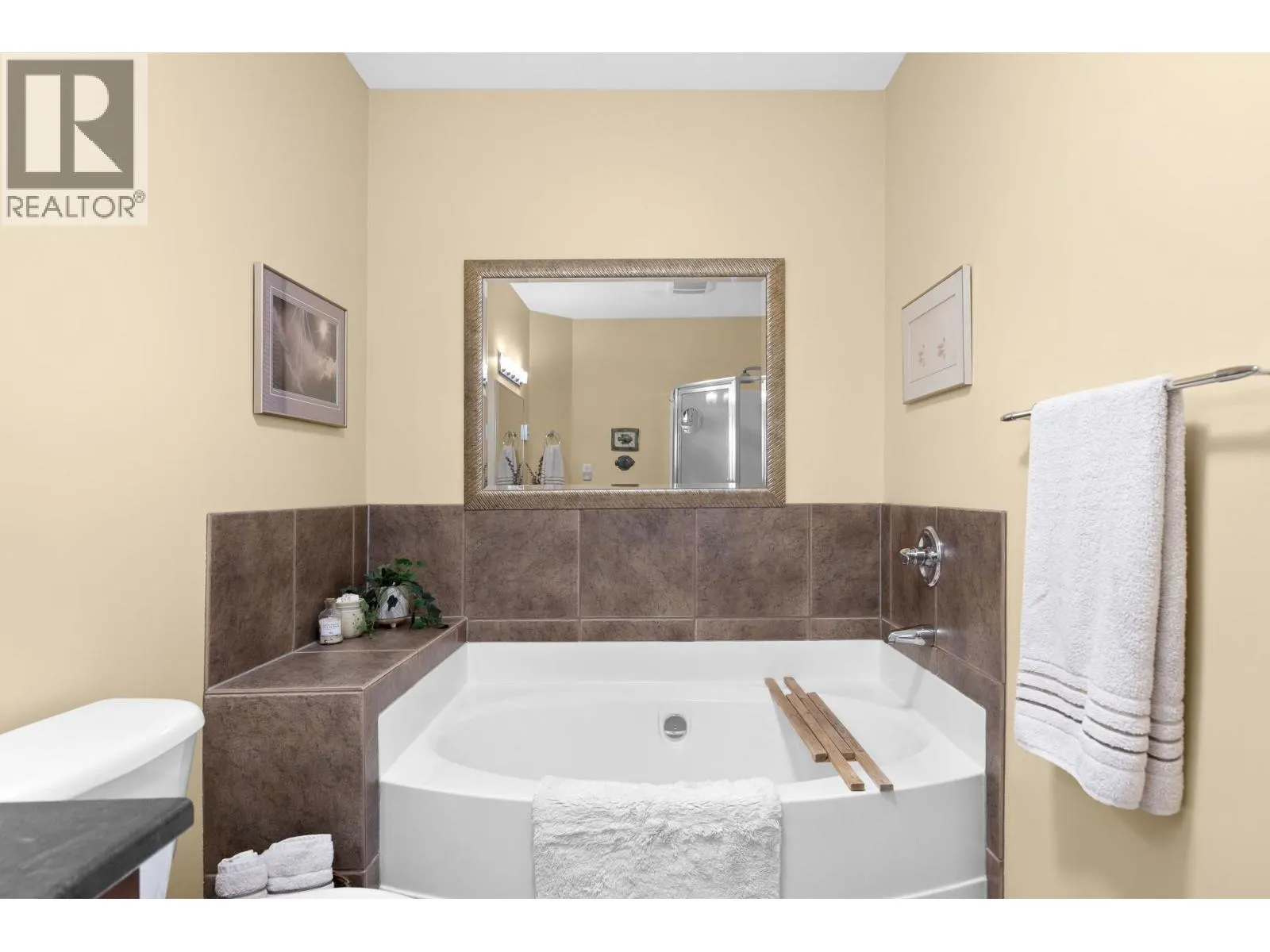140 Asher Road Unit# 408