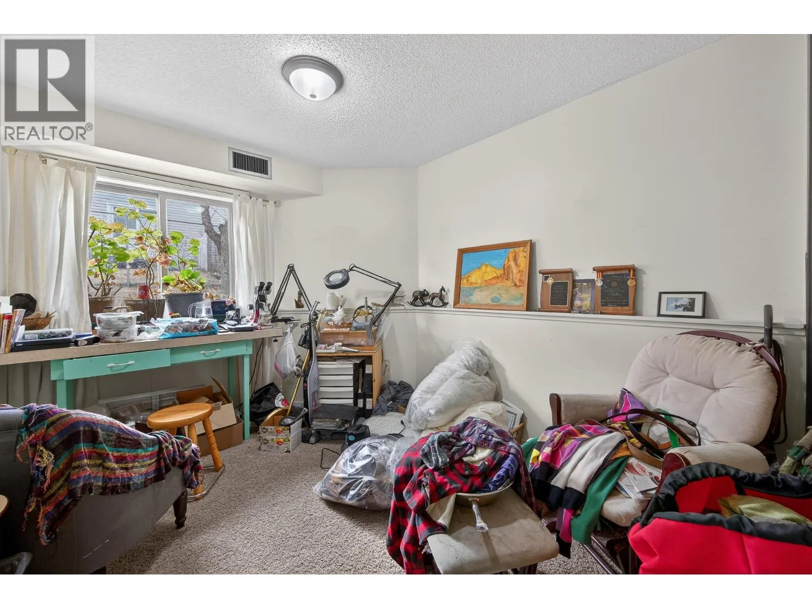 1560 Summit Drive Unit# 106