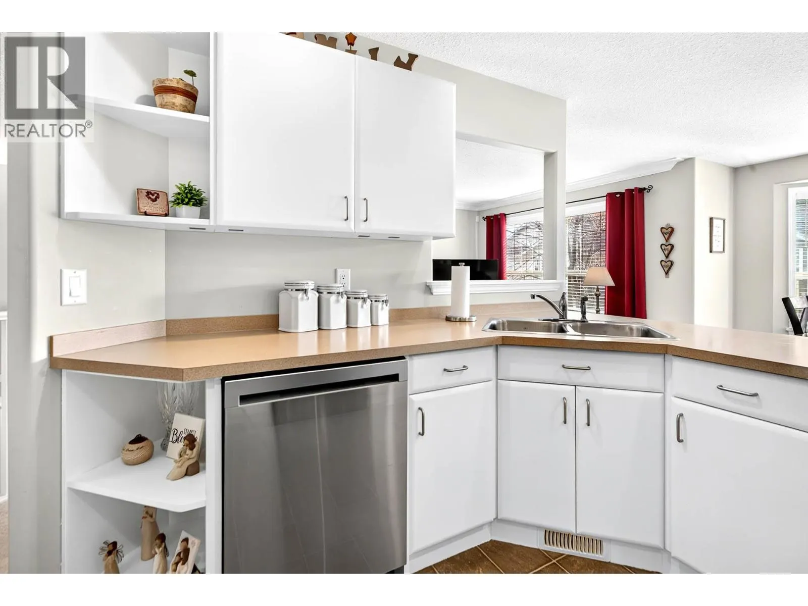 1104 Quail Drive Unit# 6