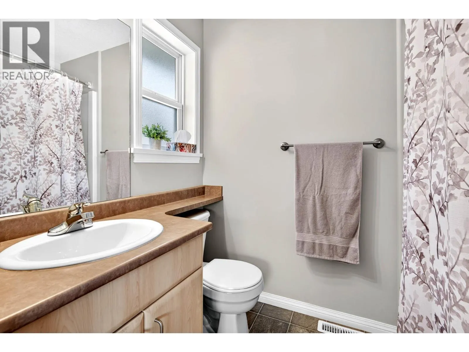 1104 Quail Drive Unit# 6