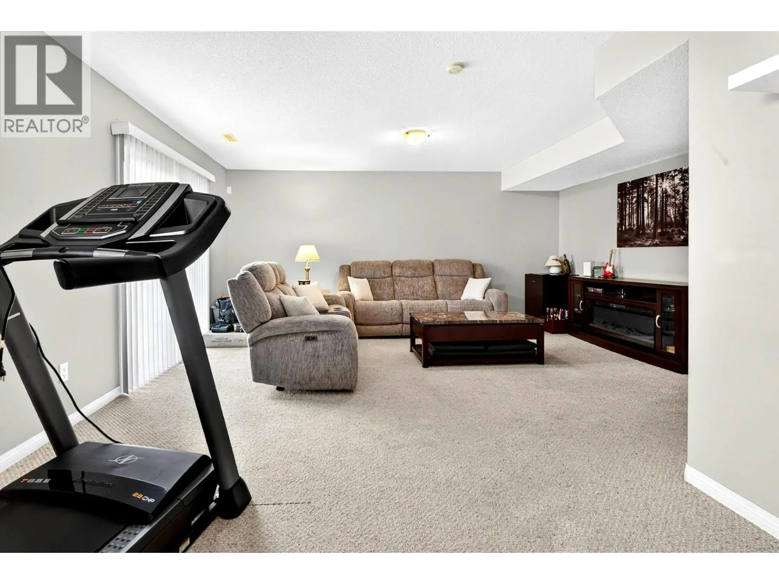 1104 Quail Drive Unit# 6