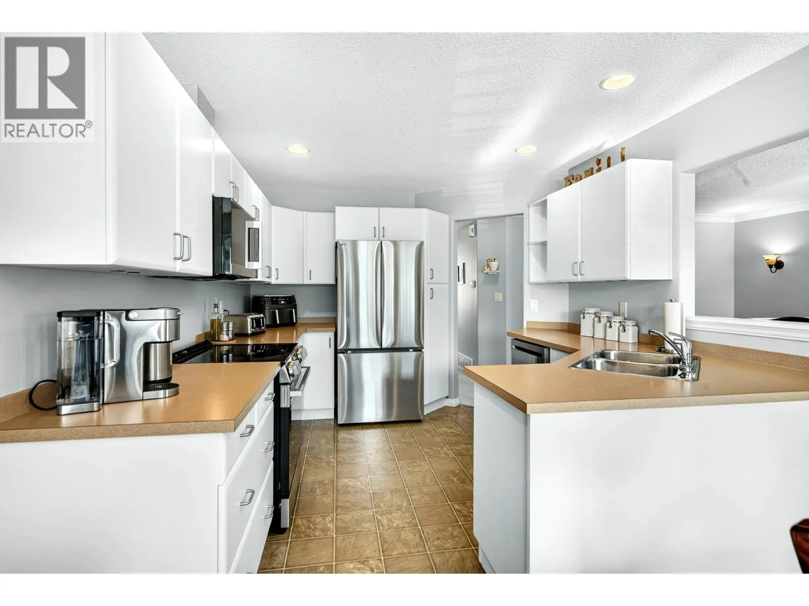 1104 Quail Drive Unit# 6