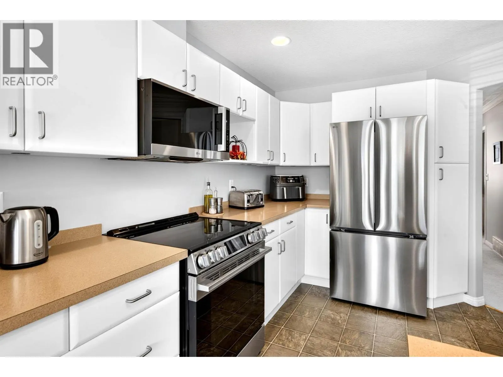 1104 Quail Drive Unit# 6