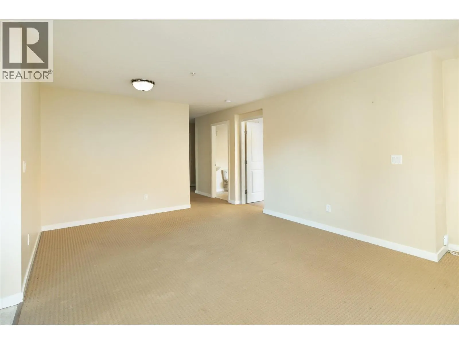 555 Yates Road Unit# 302