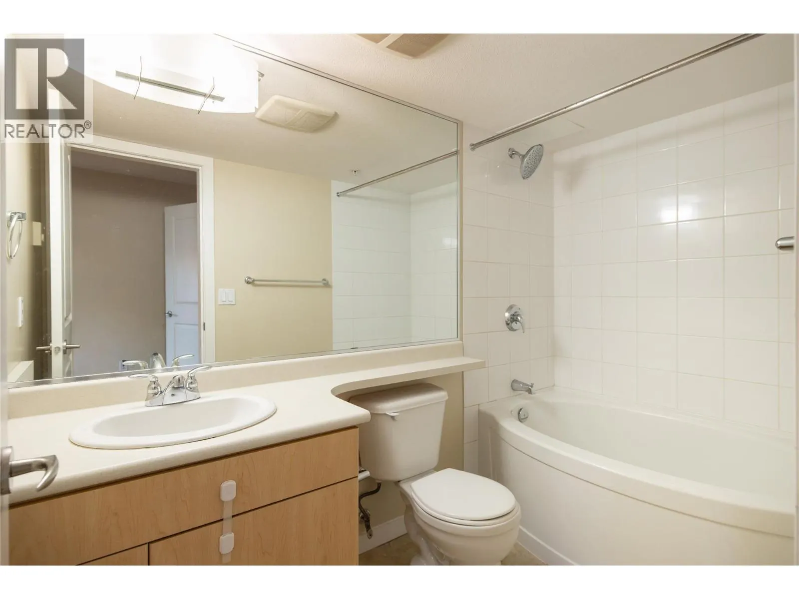 555 Yates Road Unit# 302
