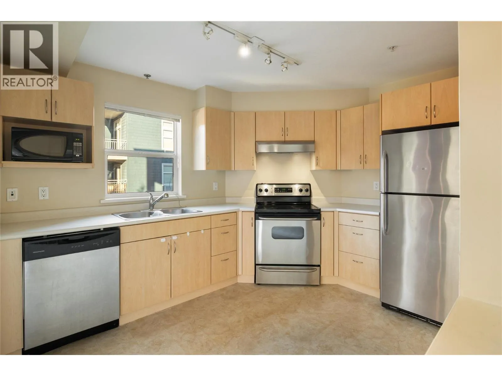 555 Yates Road Unit# 302