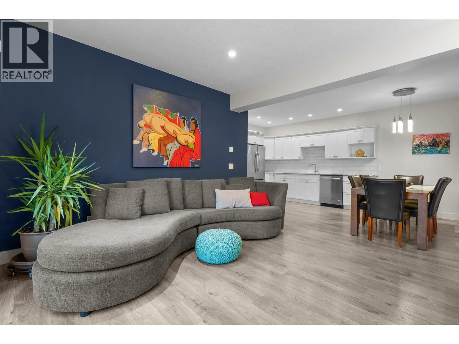 2100 Dewdney Road