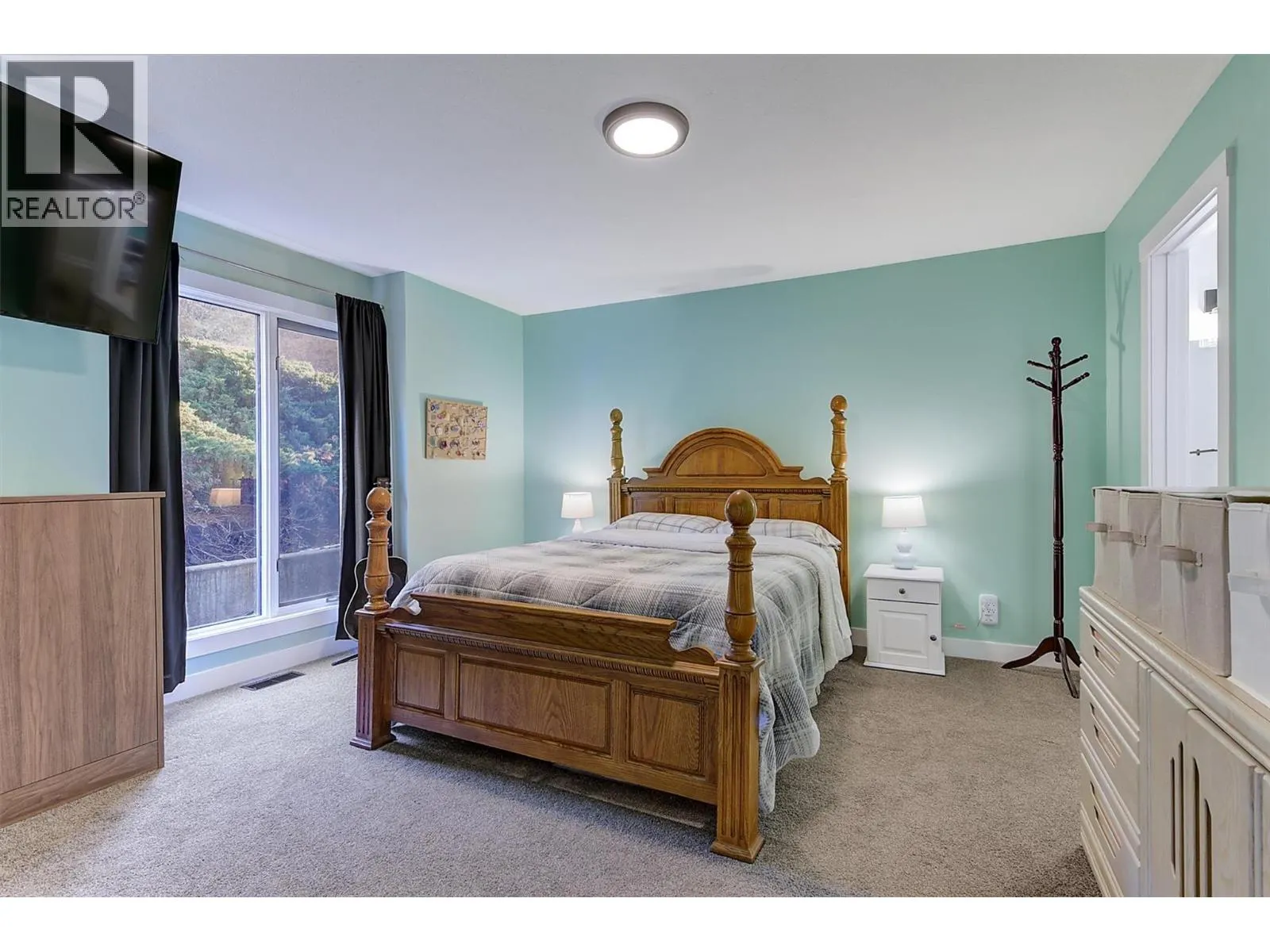 2218 Golf Course Drive