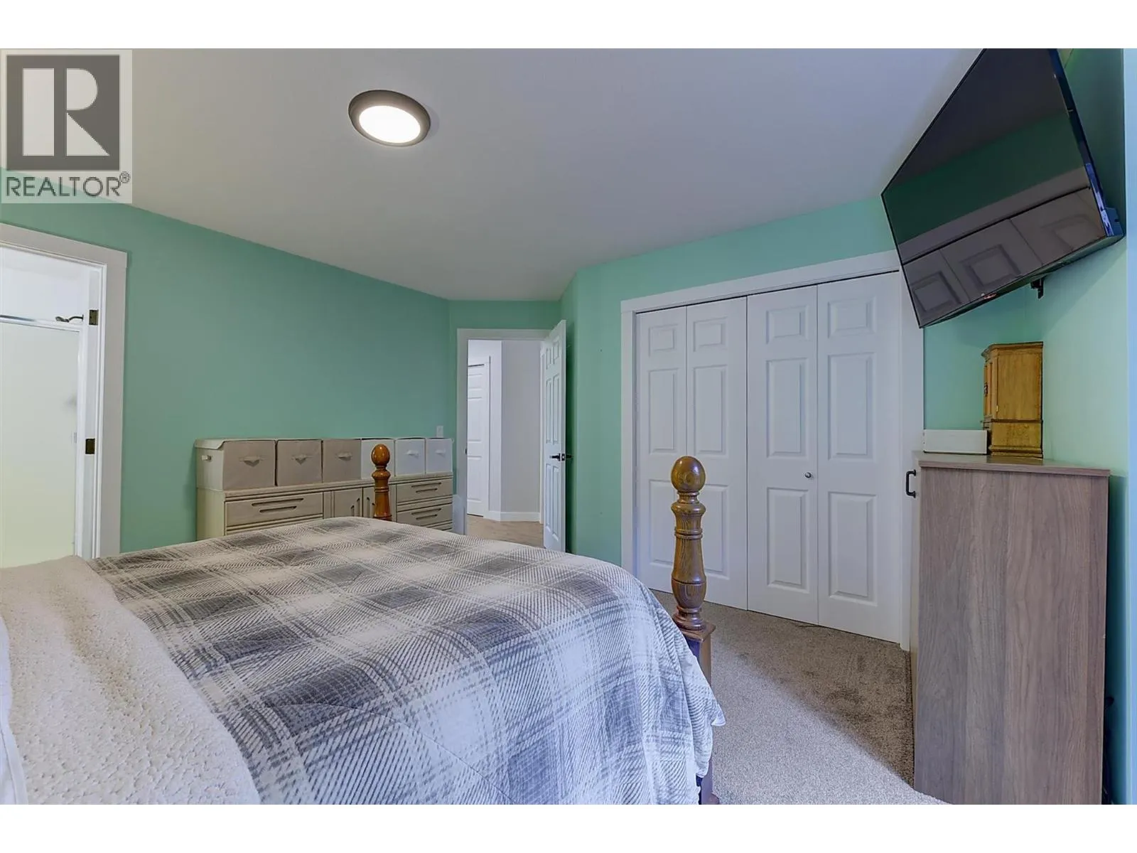 2218 Golf Course Drive