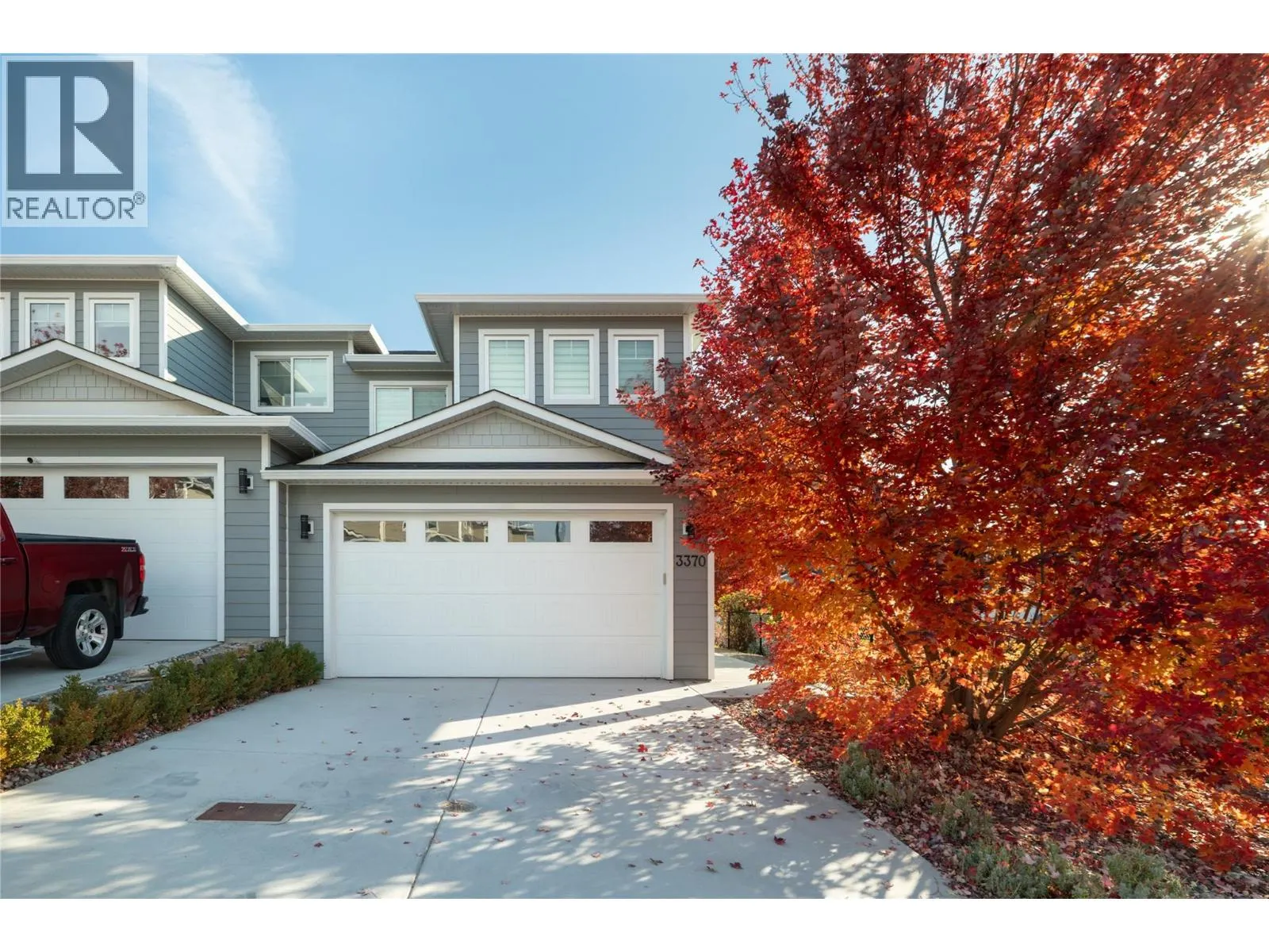 3370 Hawks Crescent