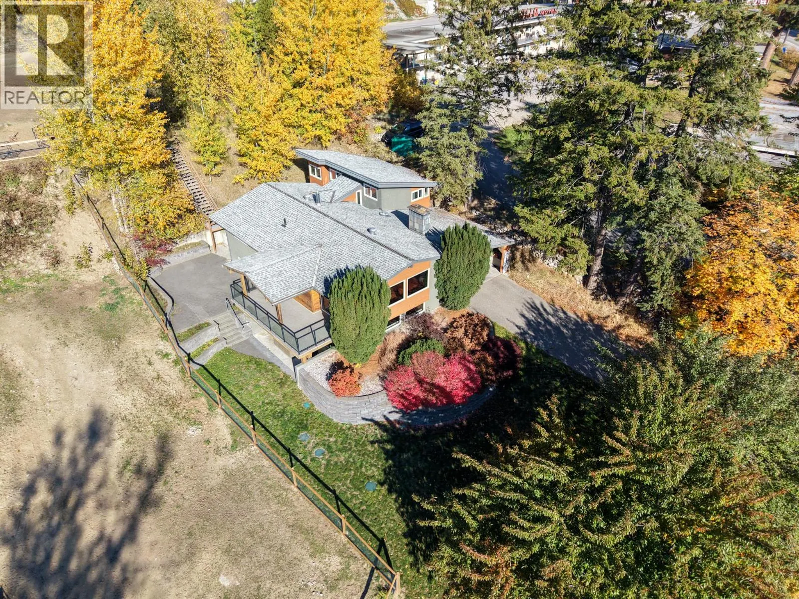 633 Jorgensen Road