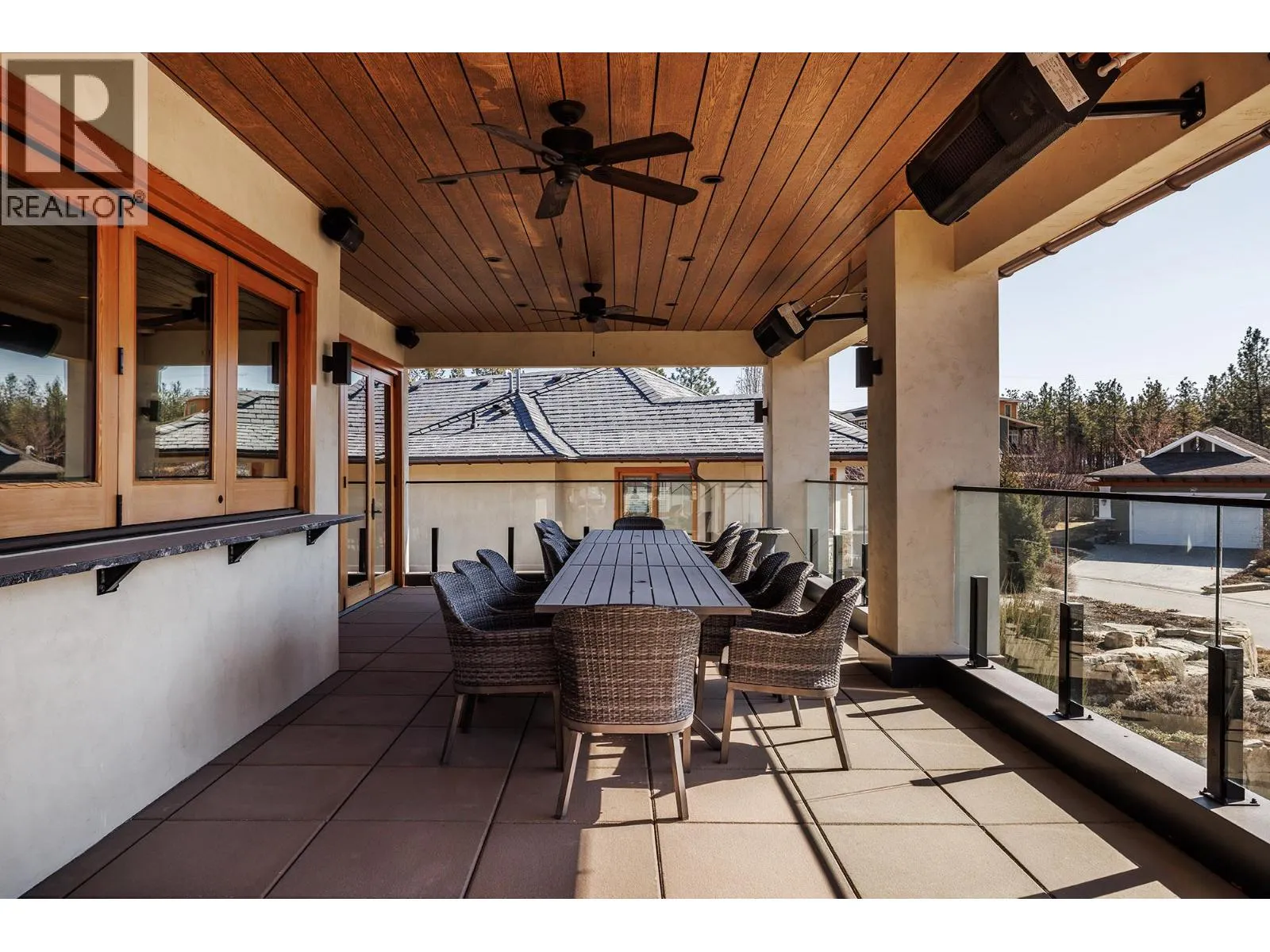 3421 Kingfisher Road