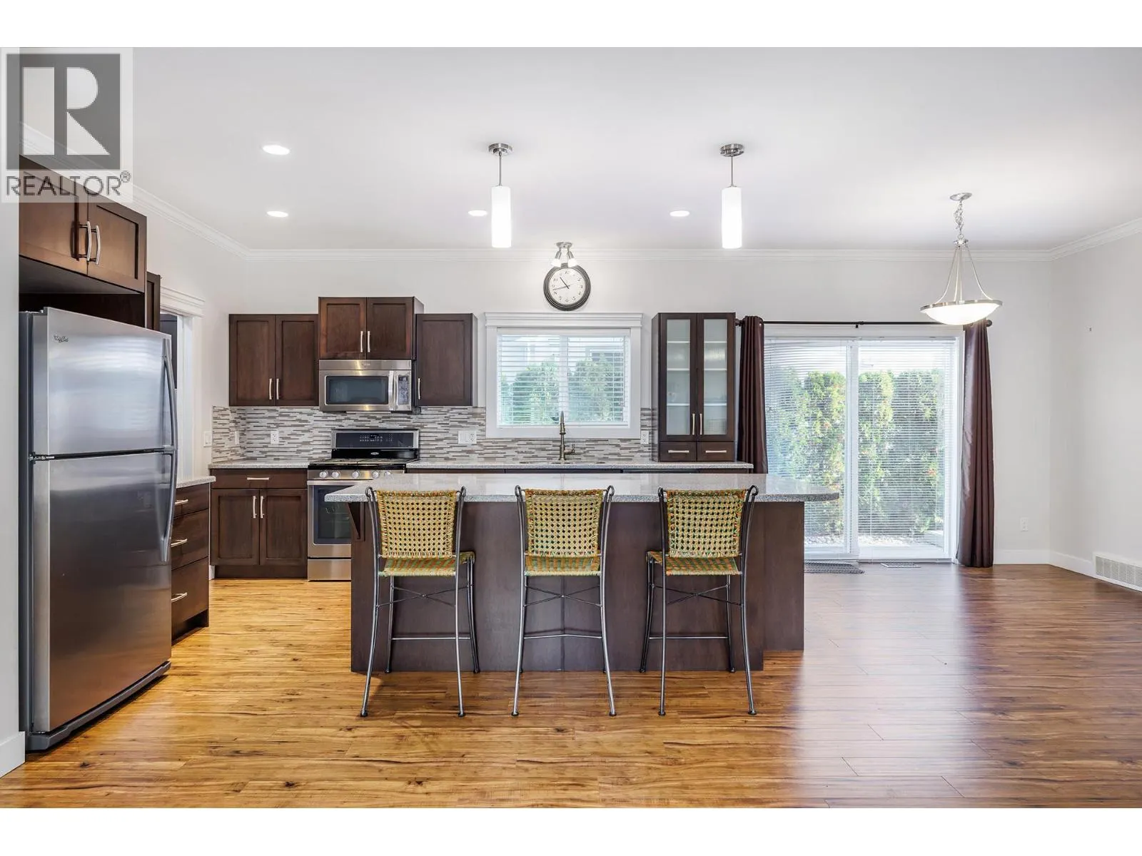 3421 Kingfisher Road
