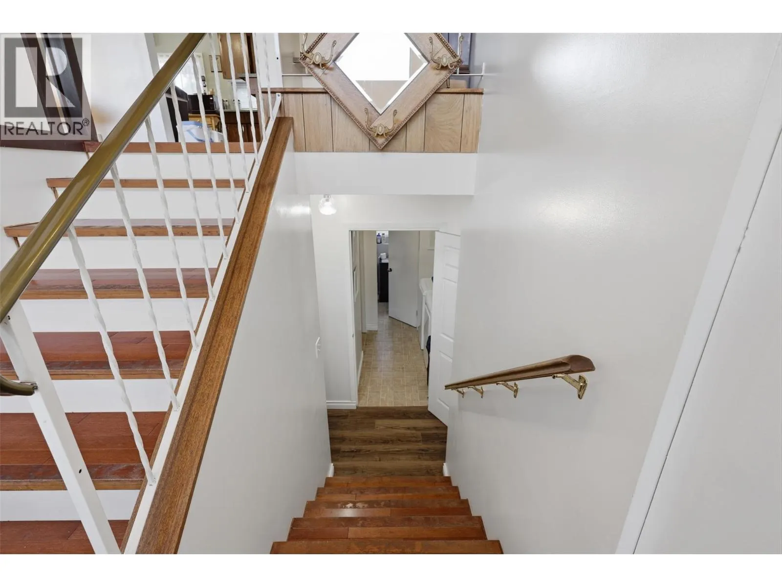 2499 Fleetwood Avenue