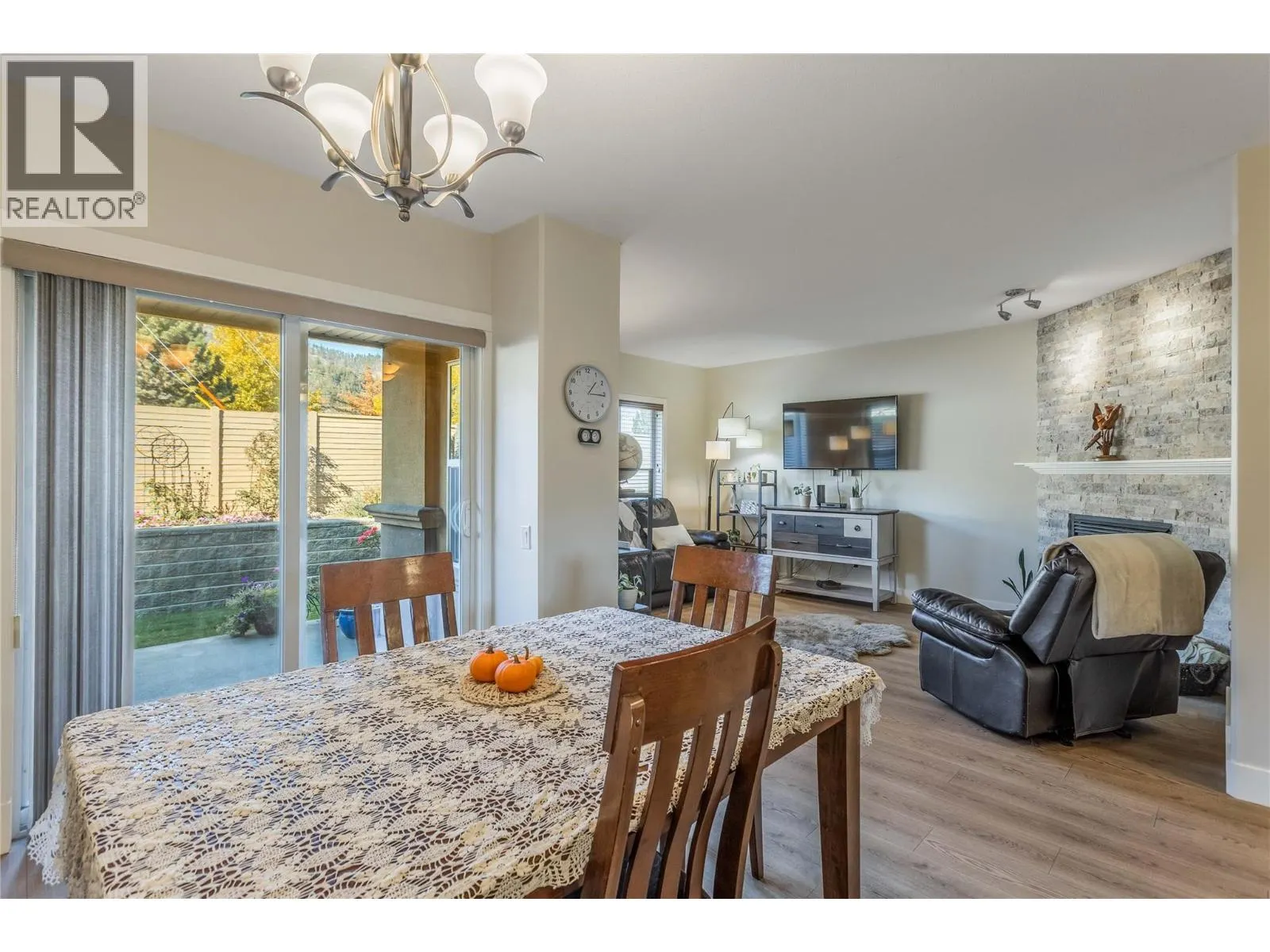 218 Glen Park Drive Unit# 27
