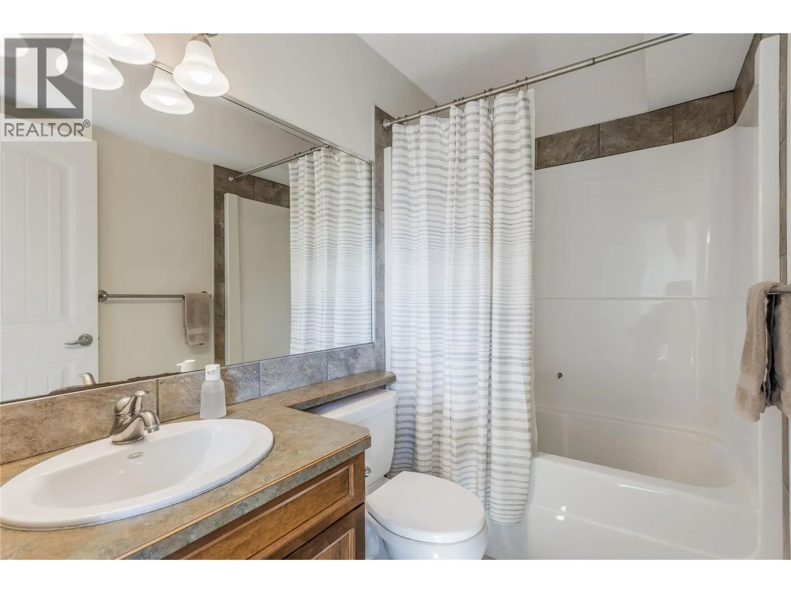 218 Glen Park Drive Unit# 27