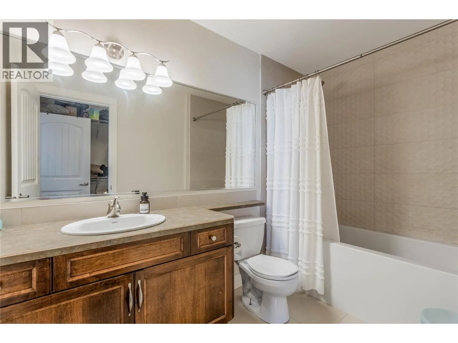 218 Glen Park Drive Unit# 27