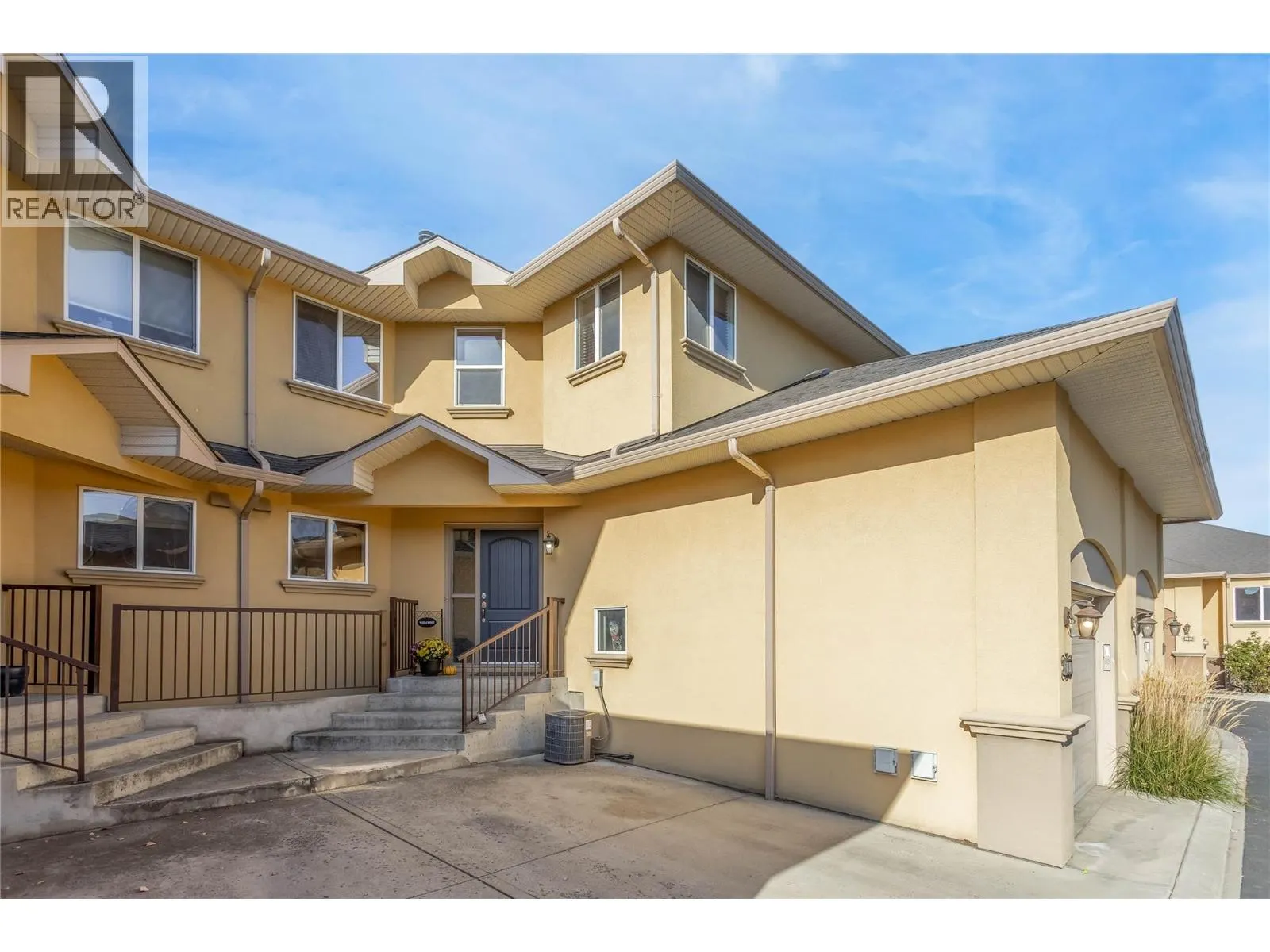 218 Glen Park Drive Unit# 27