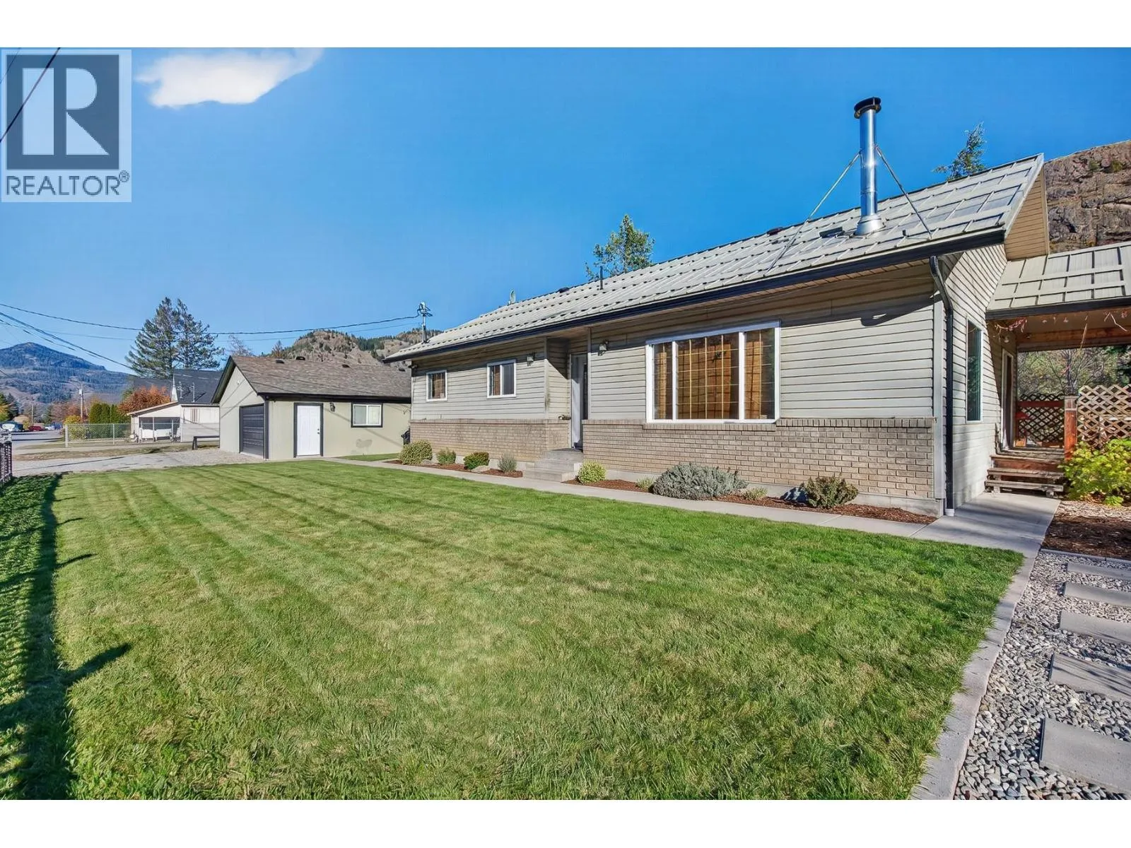 523 Grand Oro Road