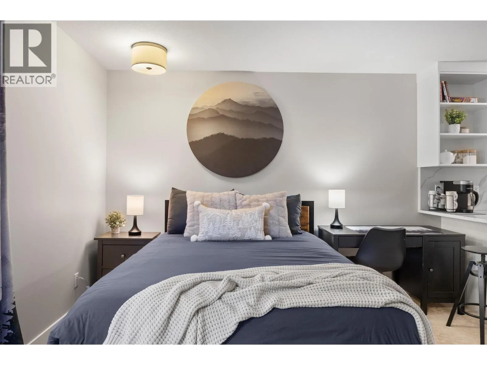 3320 VILLAGE Place Unit# 46