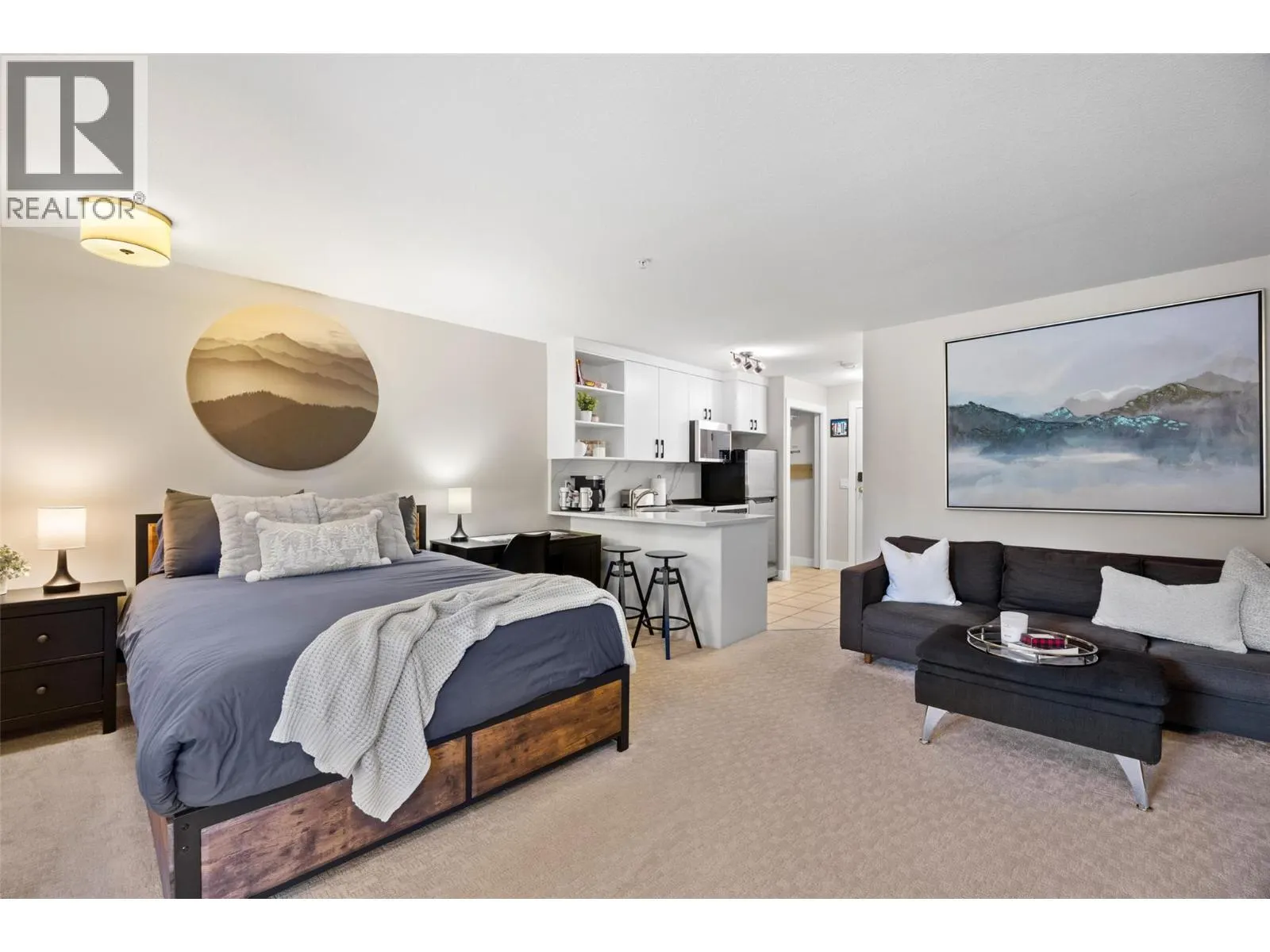 3320 VILLAGE Place Unit# 46