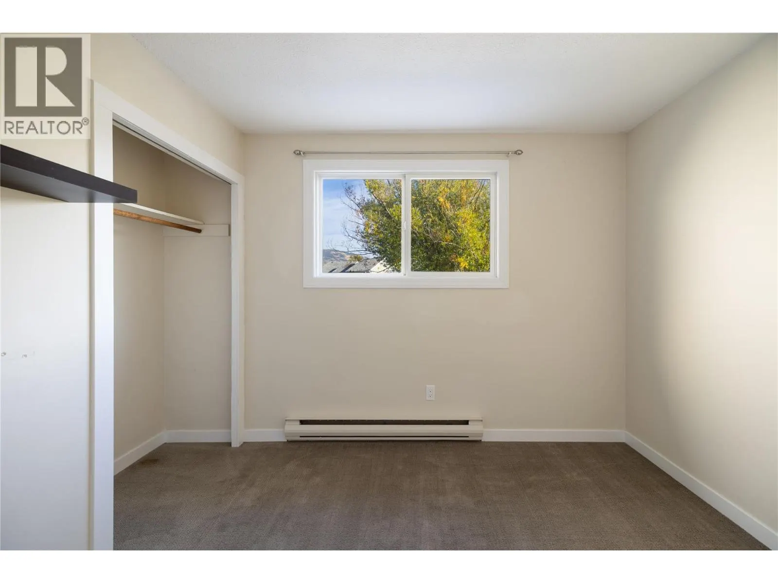 4910 25 Avenue Unit# 24