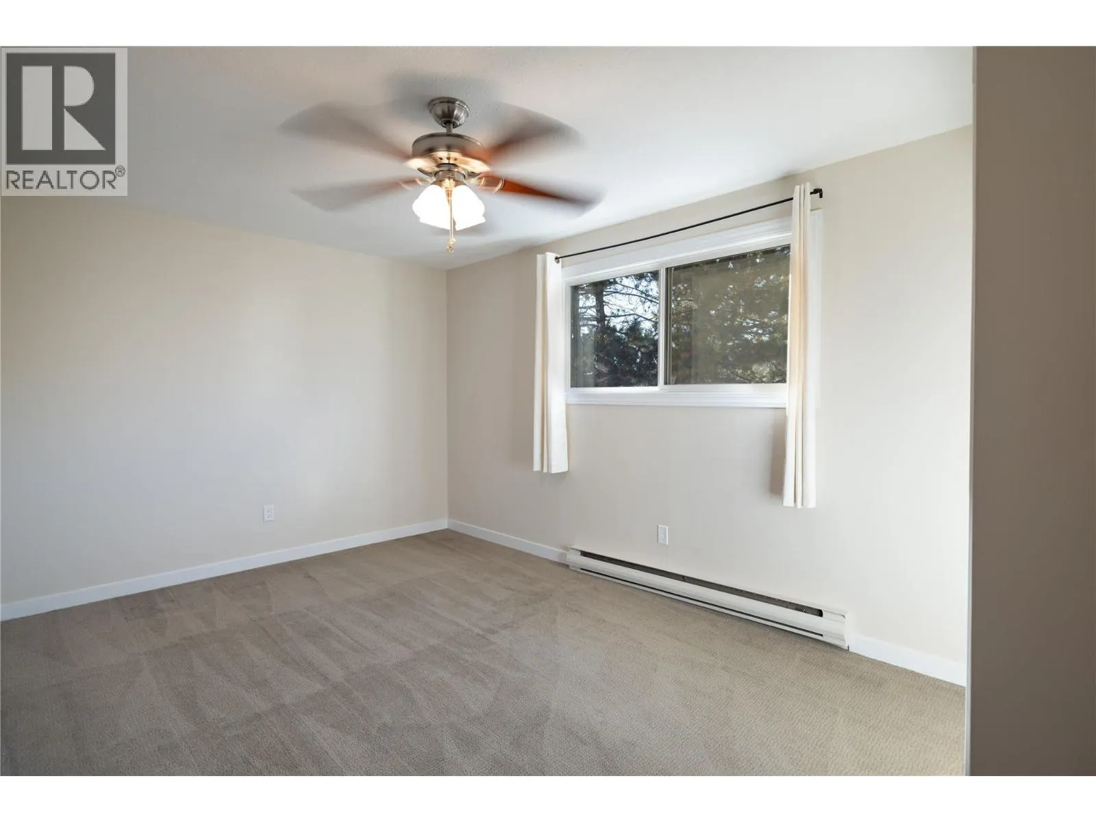 4910 25 Avenue Unit# 24