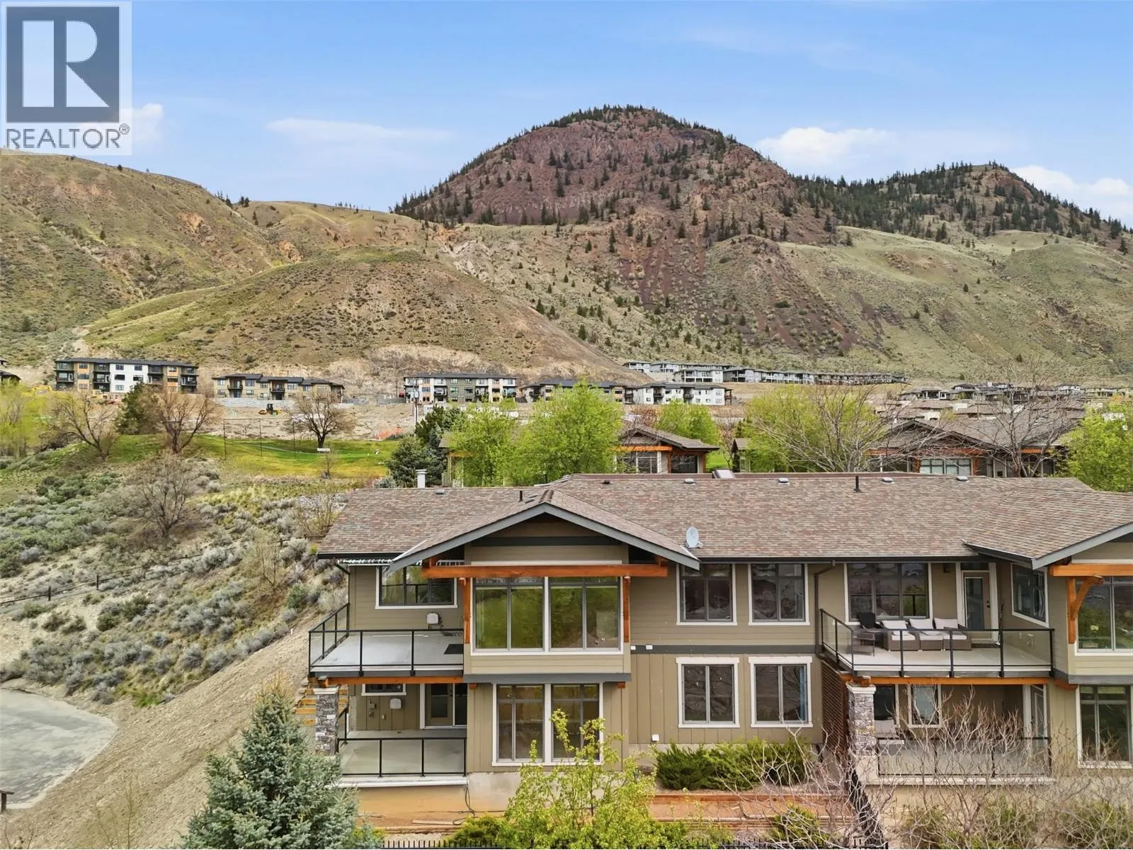 1589 GOLF RIDGE Drive