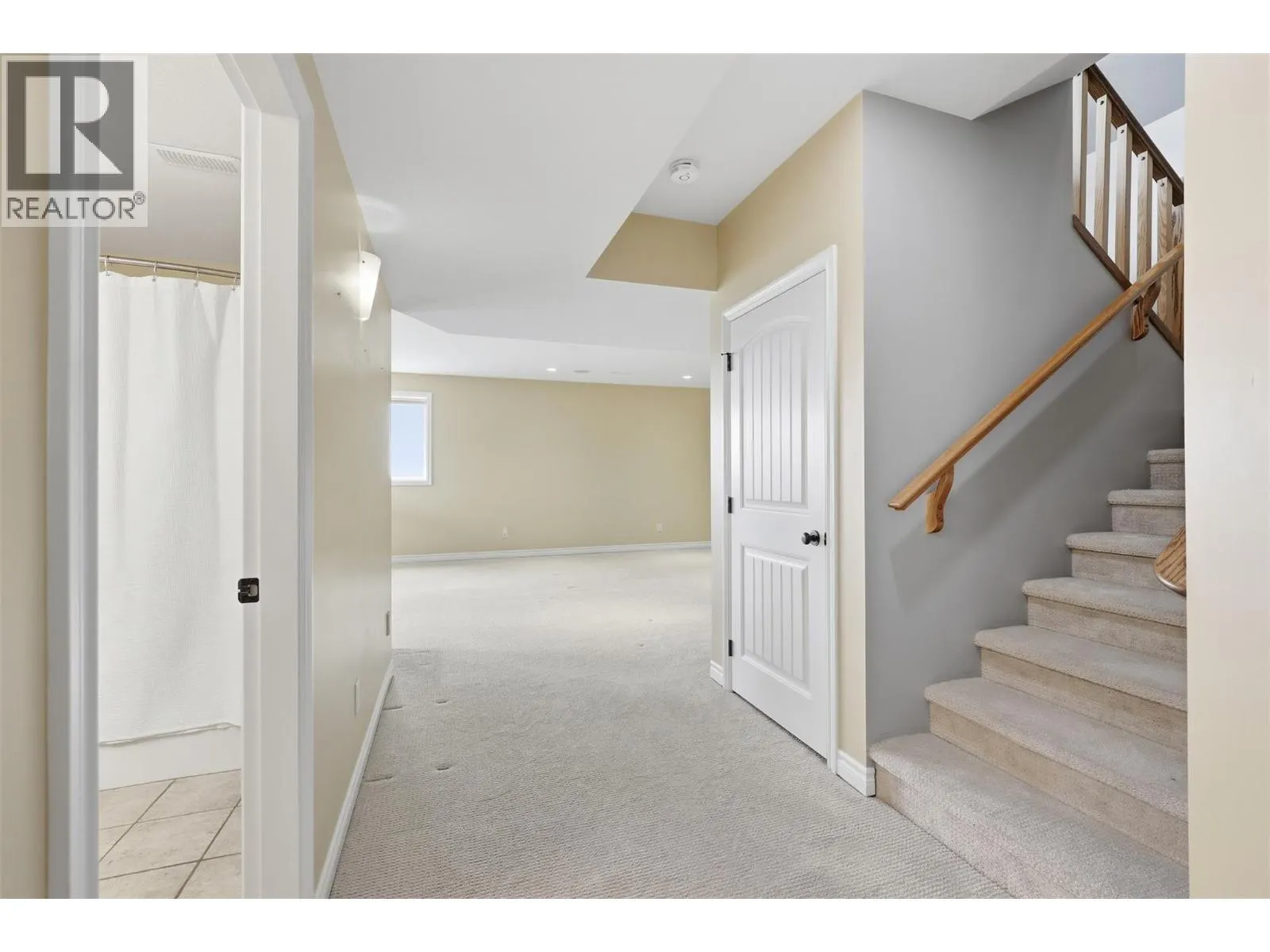 1589 GOLF RIDGE Drive