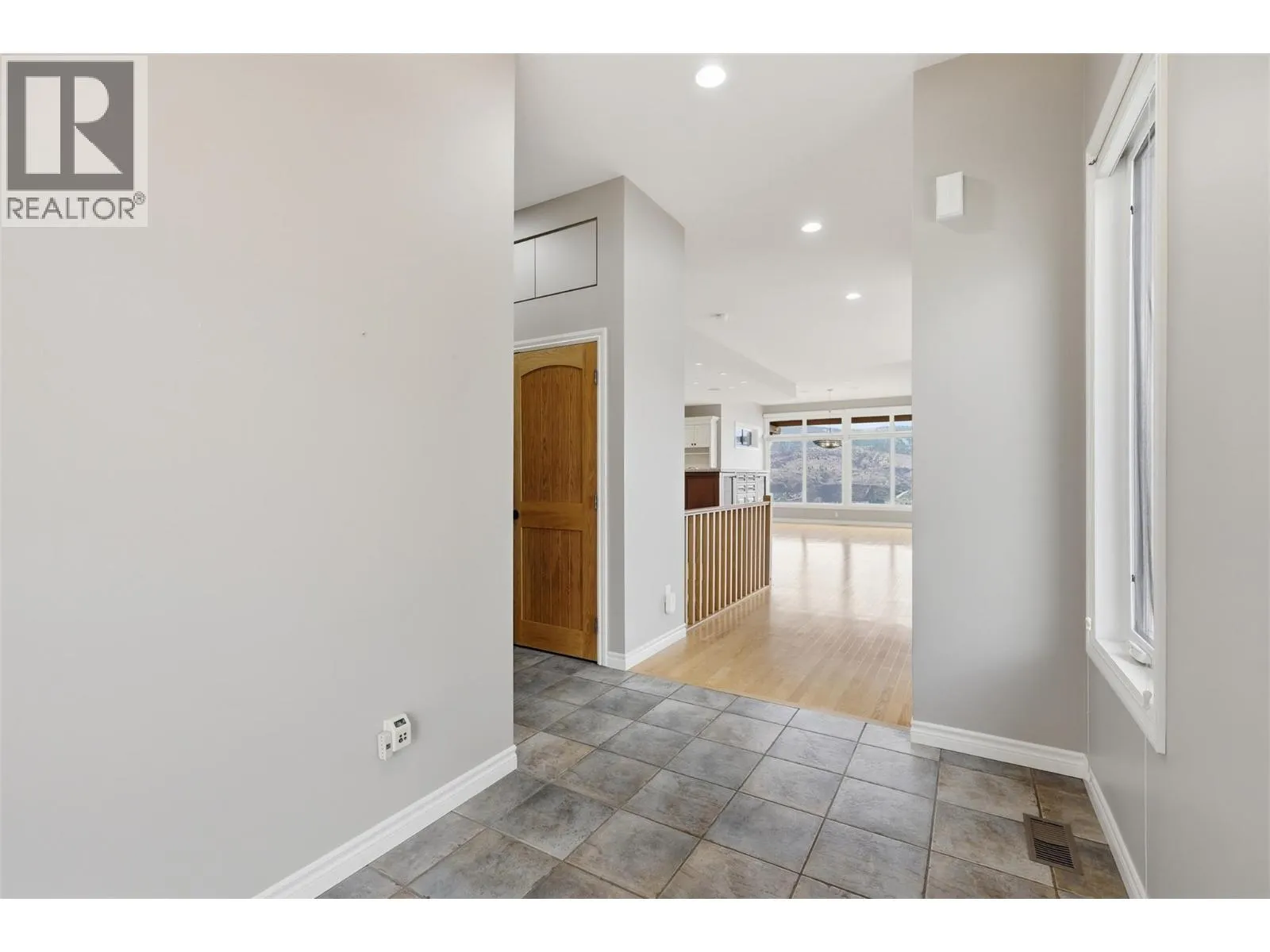 1589 GOLF RIDGE Drive