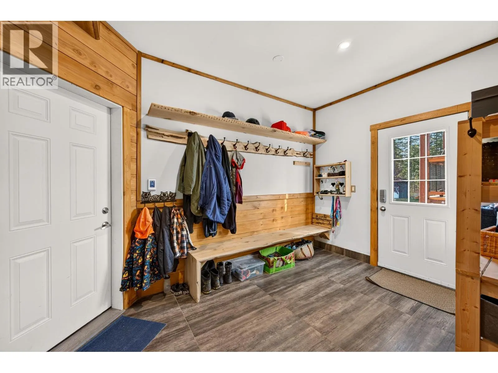 865 BARBER Road