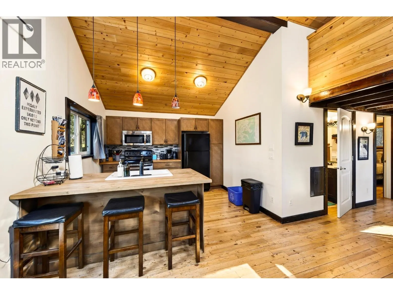 865 BARBER Road