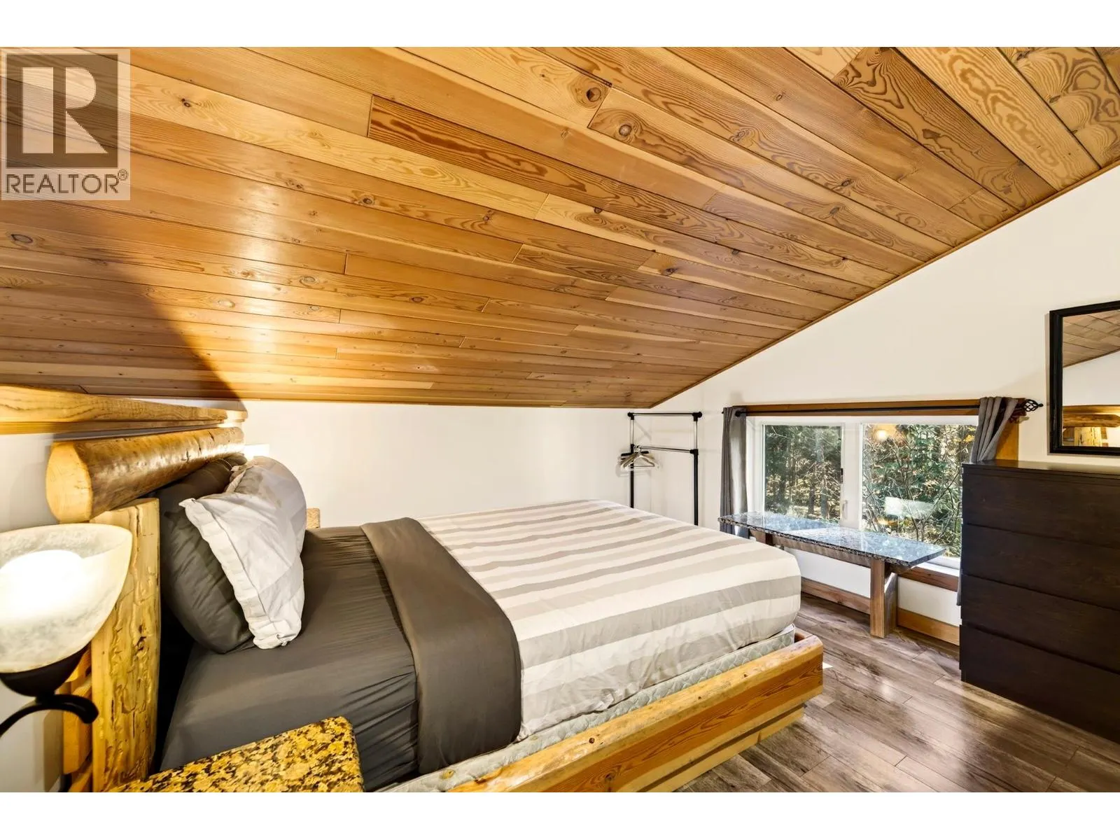 865 BARBER Road