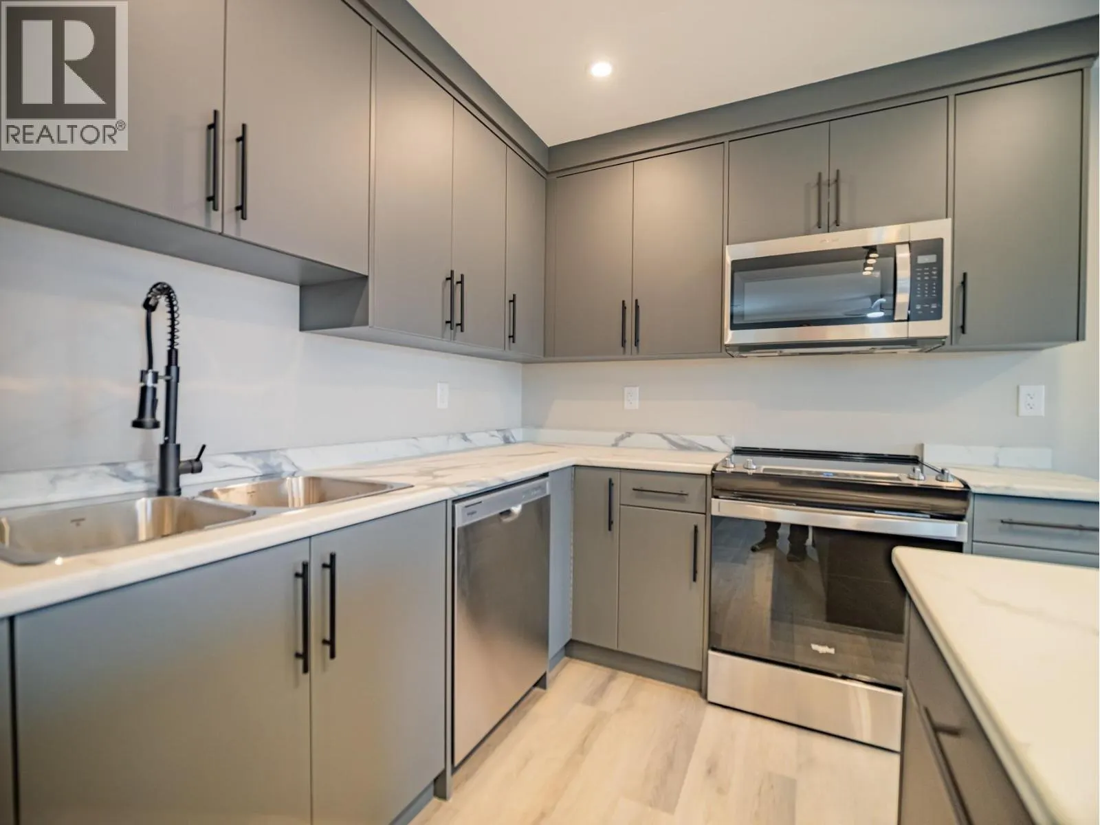 2255 McTavish Road Unit# B Lot# SL1