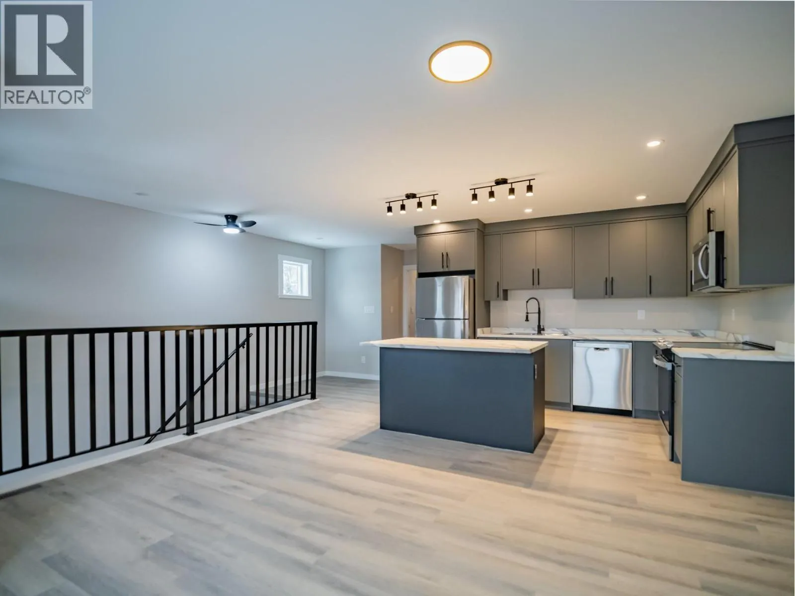 2255 McTavish Road Unit# B Lot# SL1