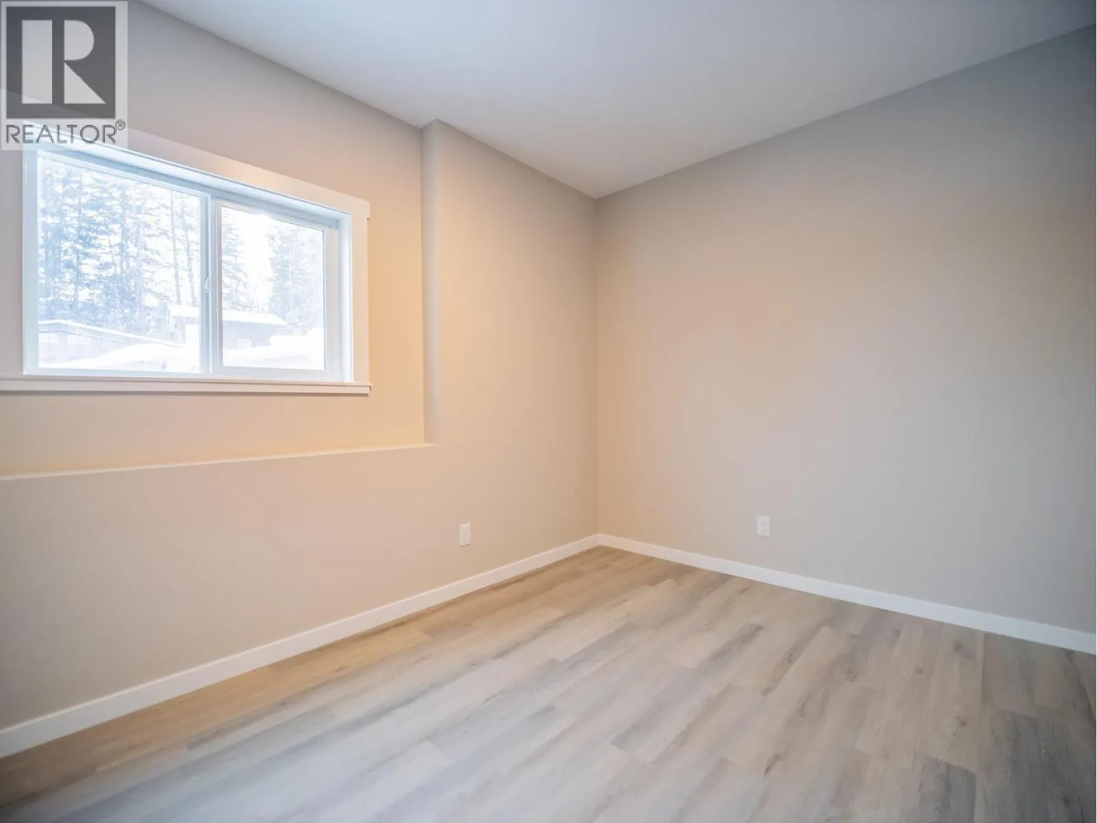 2255 McTavish Road Unit# B Lot# SL1