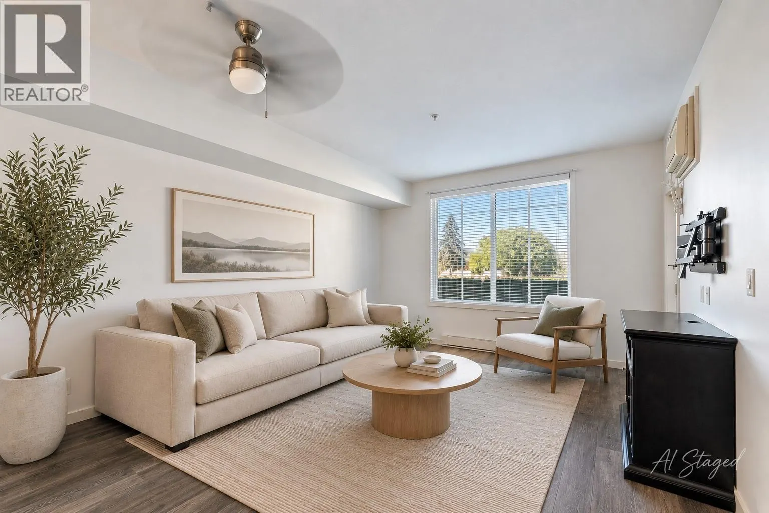 3731 Casorso Road Unit# 106