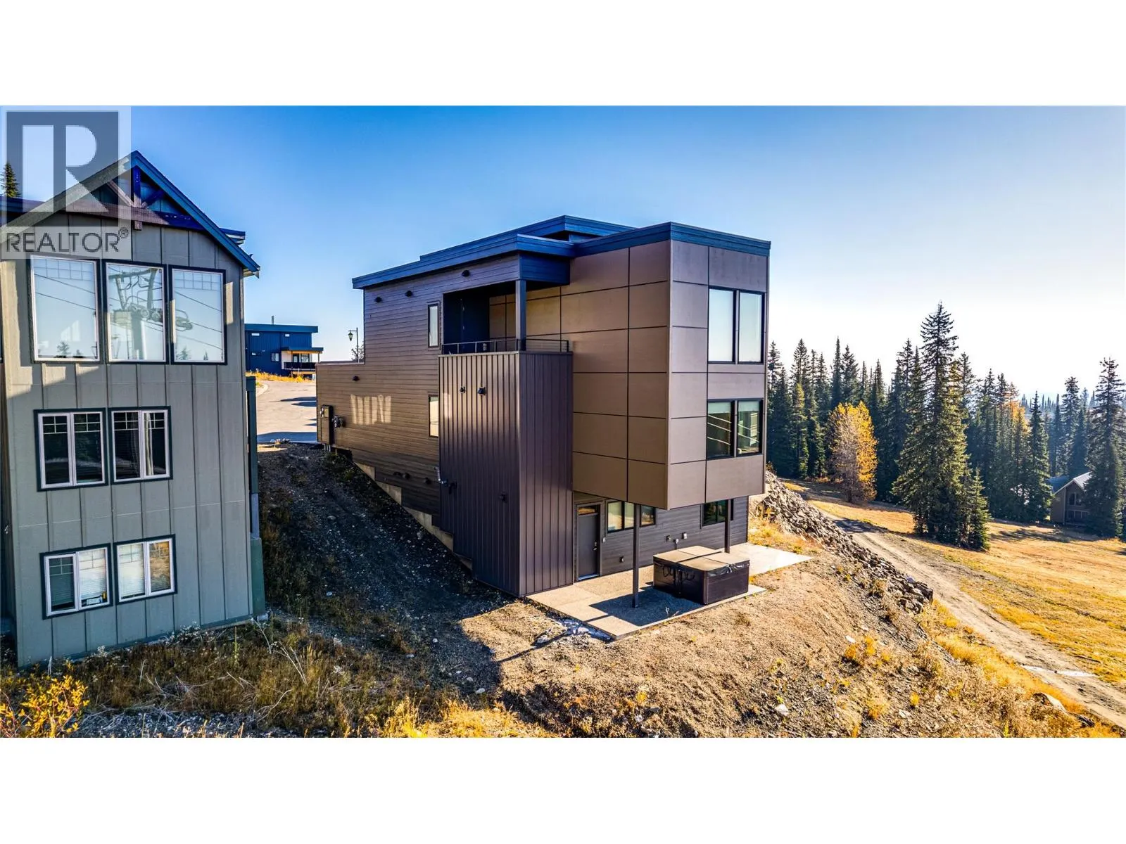 200 Valerian Lane
