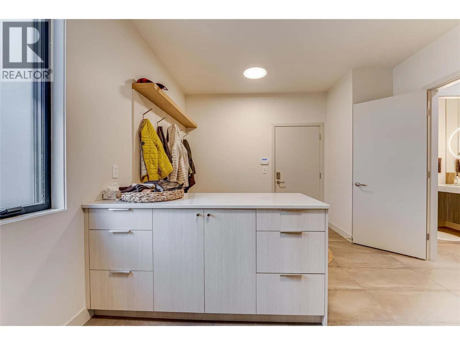 200 Valerian Lane